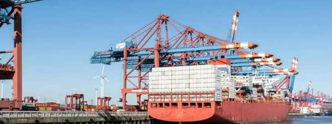 从“孤岛防御”到“全域免疫”：看船舶制造企业如何筑起智能制造的“工控安全盾”